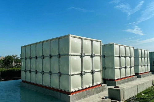 西安玻璃鋼水箱安裝到樓頂后如何進行維護？