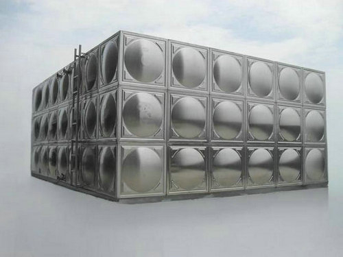 安裝在地下室的西安不銹鋼消防水箱一般選擇什么形狀？